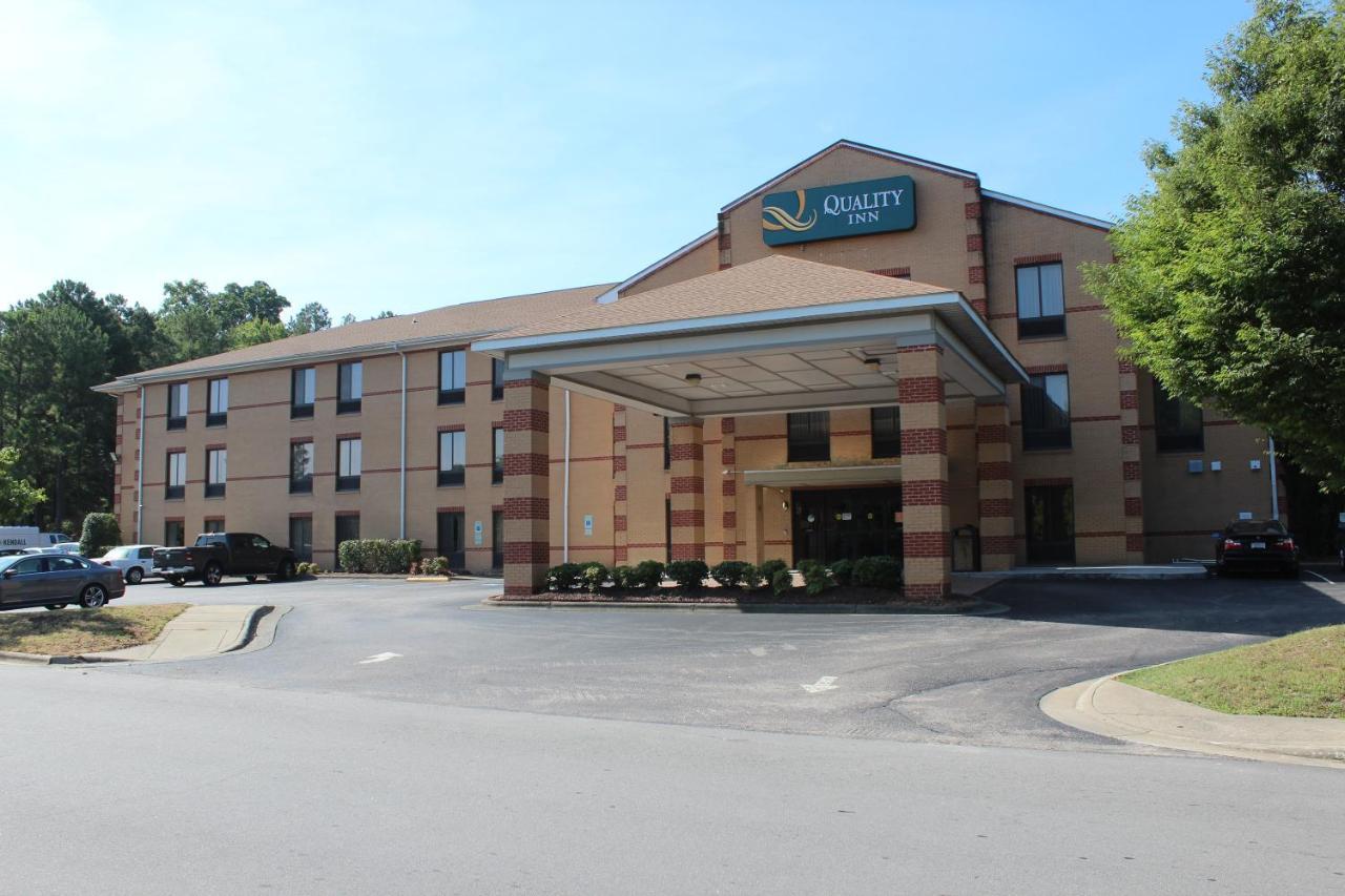 Quality Inn Raleigh Downtown Bagian luar foto