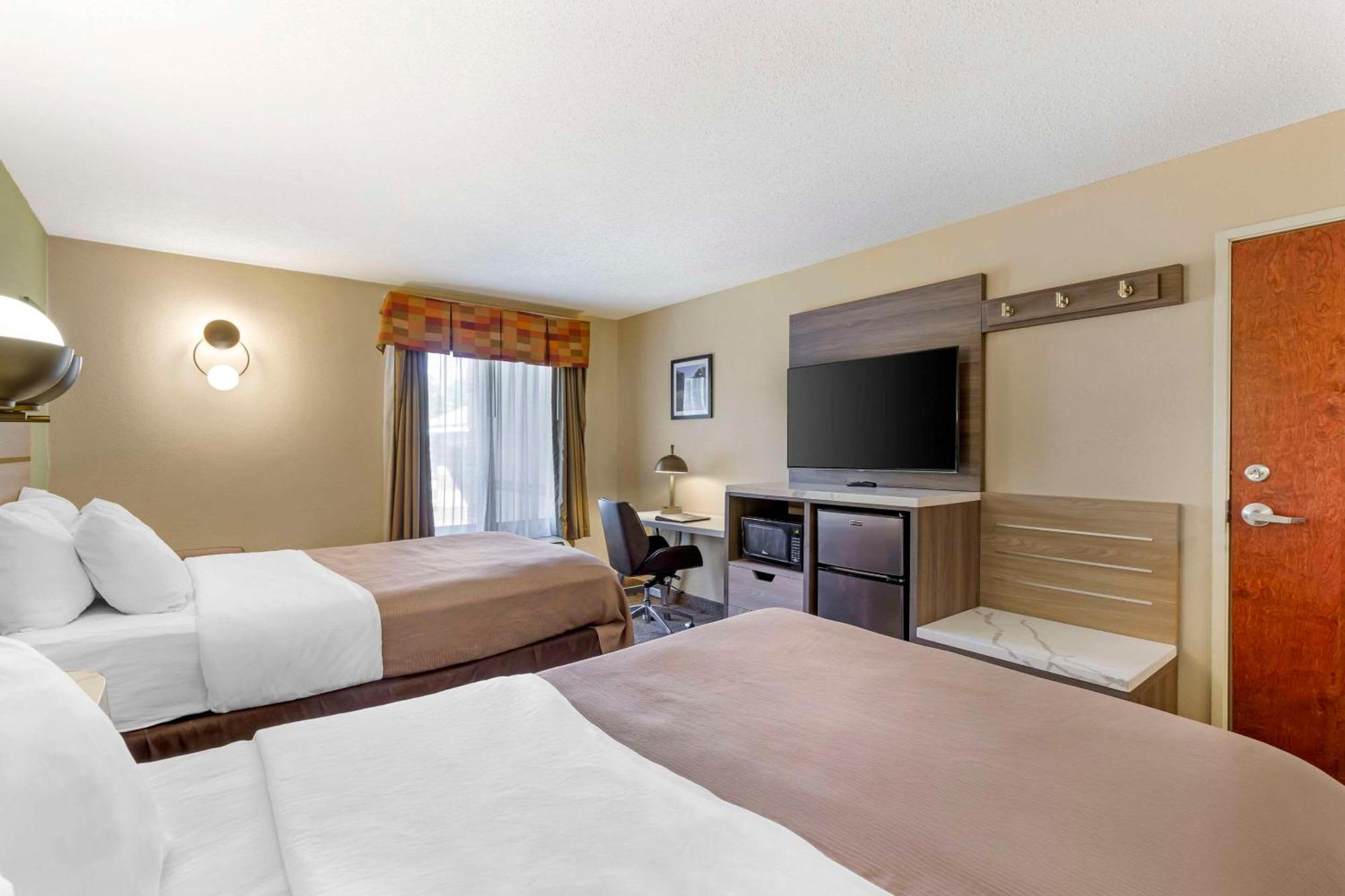 Quality Inn Raleigh Downtown Bagian luar foto