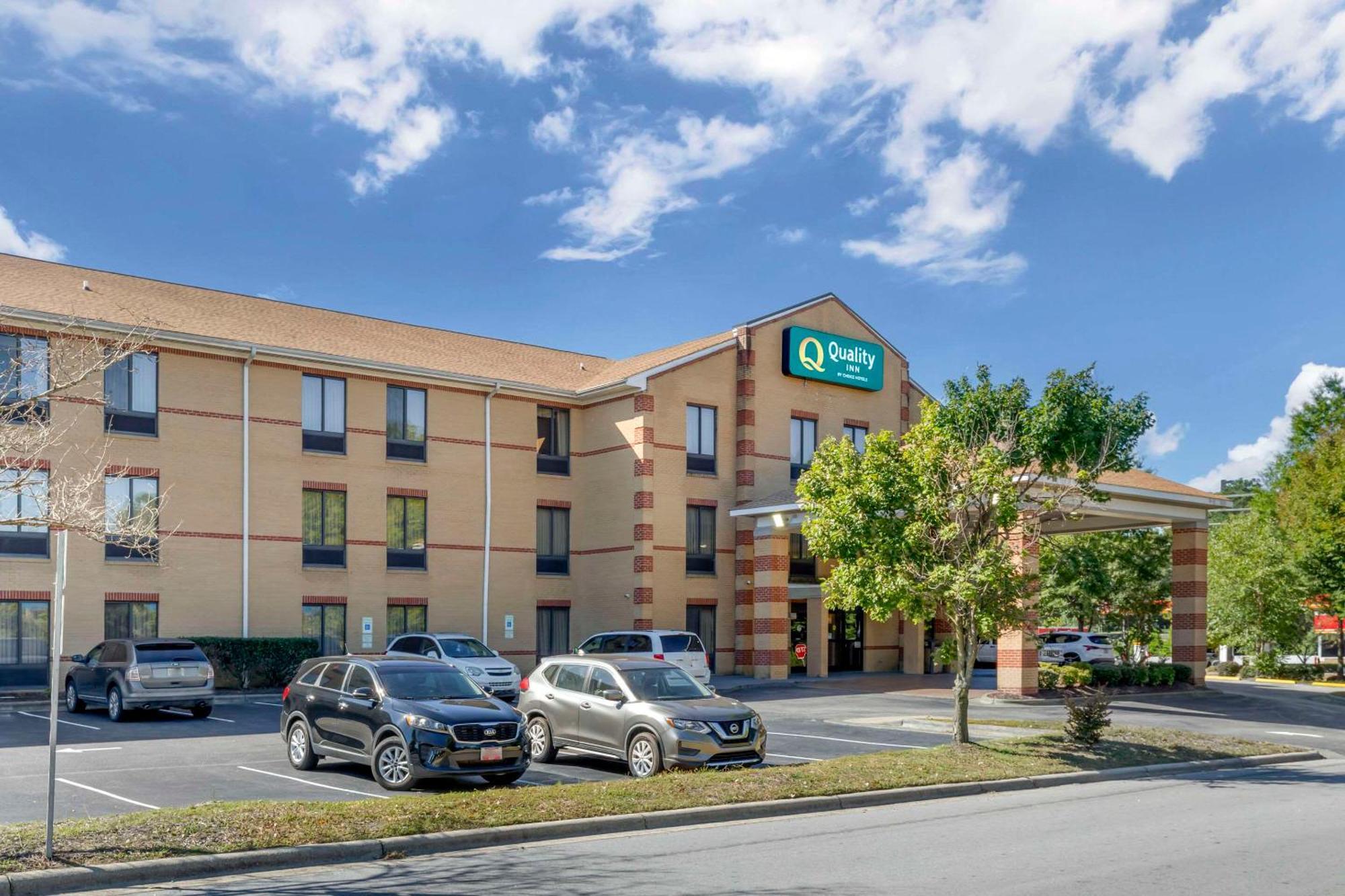 Quality Inn Raleigh Downtown Bagian luar foto
