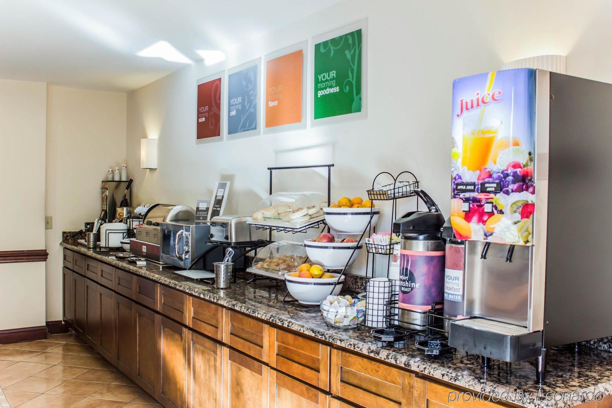 Quality Inn Raleigh Downtown Bagian luar foto