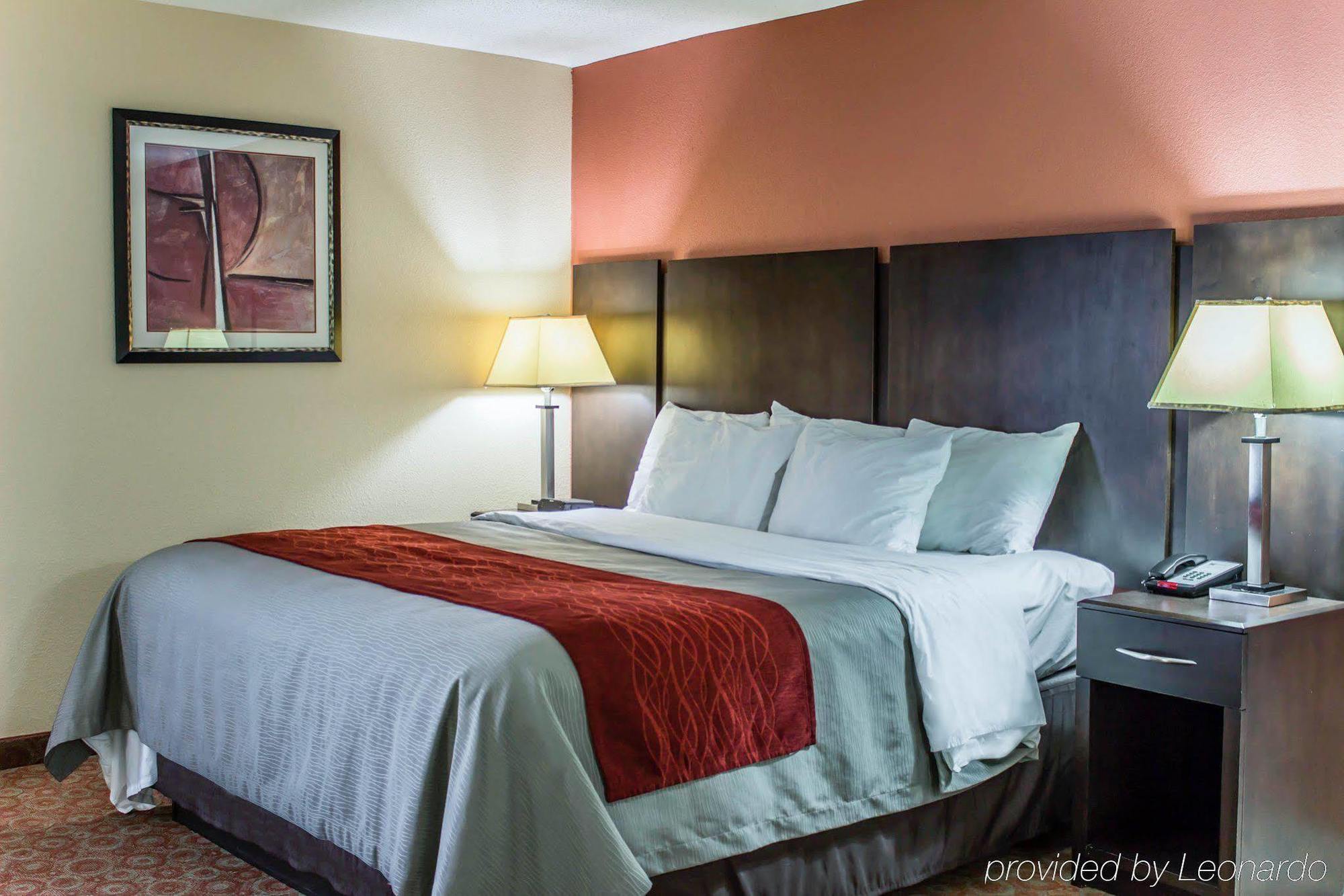 Quality Inn Raleigh Downtown Bagian luar foto