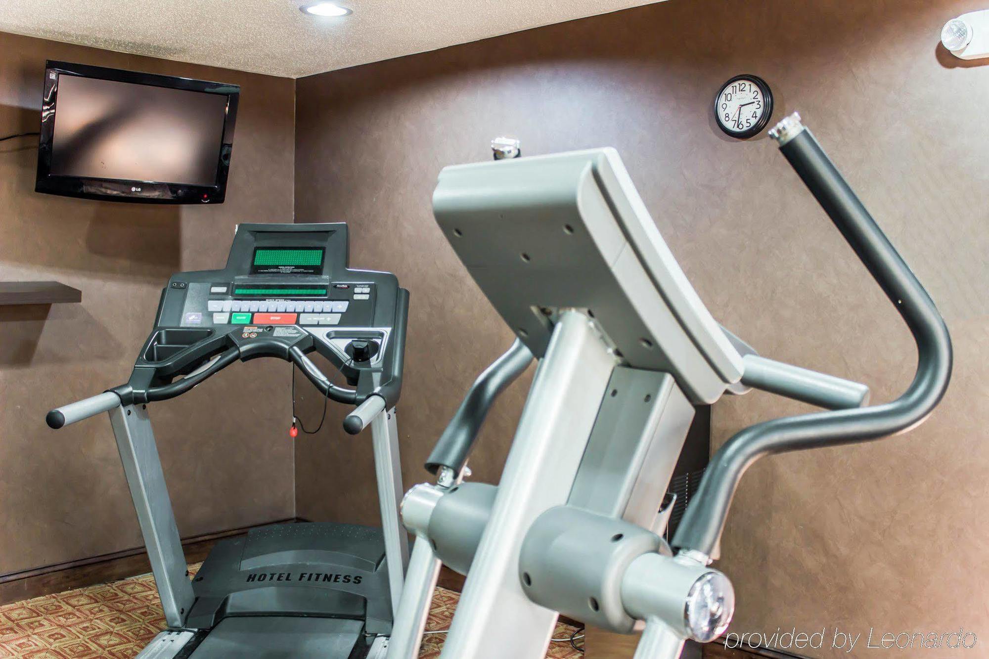Quality Inn Raleigh Downtown Bagian luar foto